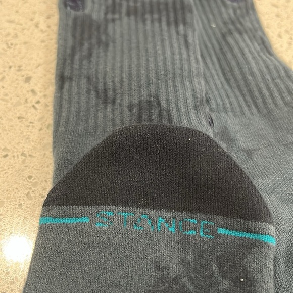 Stance Bundle of Two 2 Pair of Men's Crew Socks - Large - Picture 3 of 6